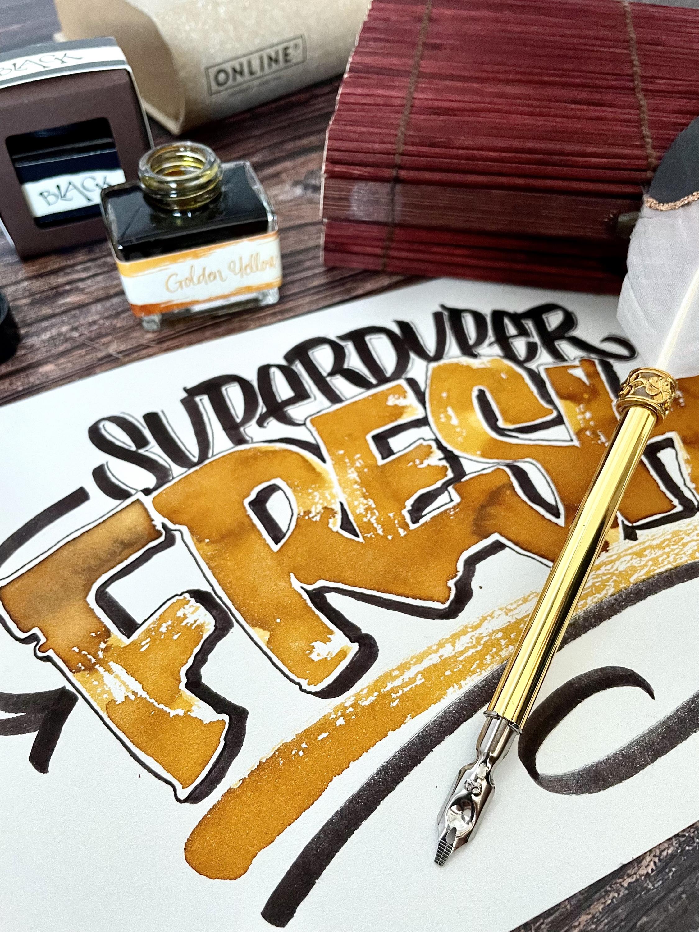 Schreibfeder mit Kalligrafie-Spitze, vergoldete Gänsefeder, in Geschenkbox